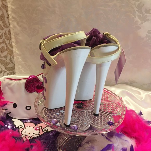 AMAZING vintage sky high platforms with hello kitty and crystal details! - Picture 5 of 16